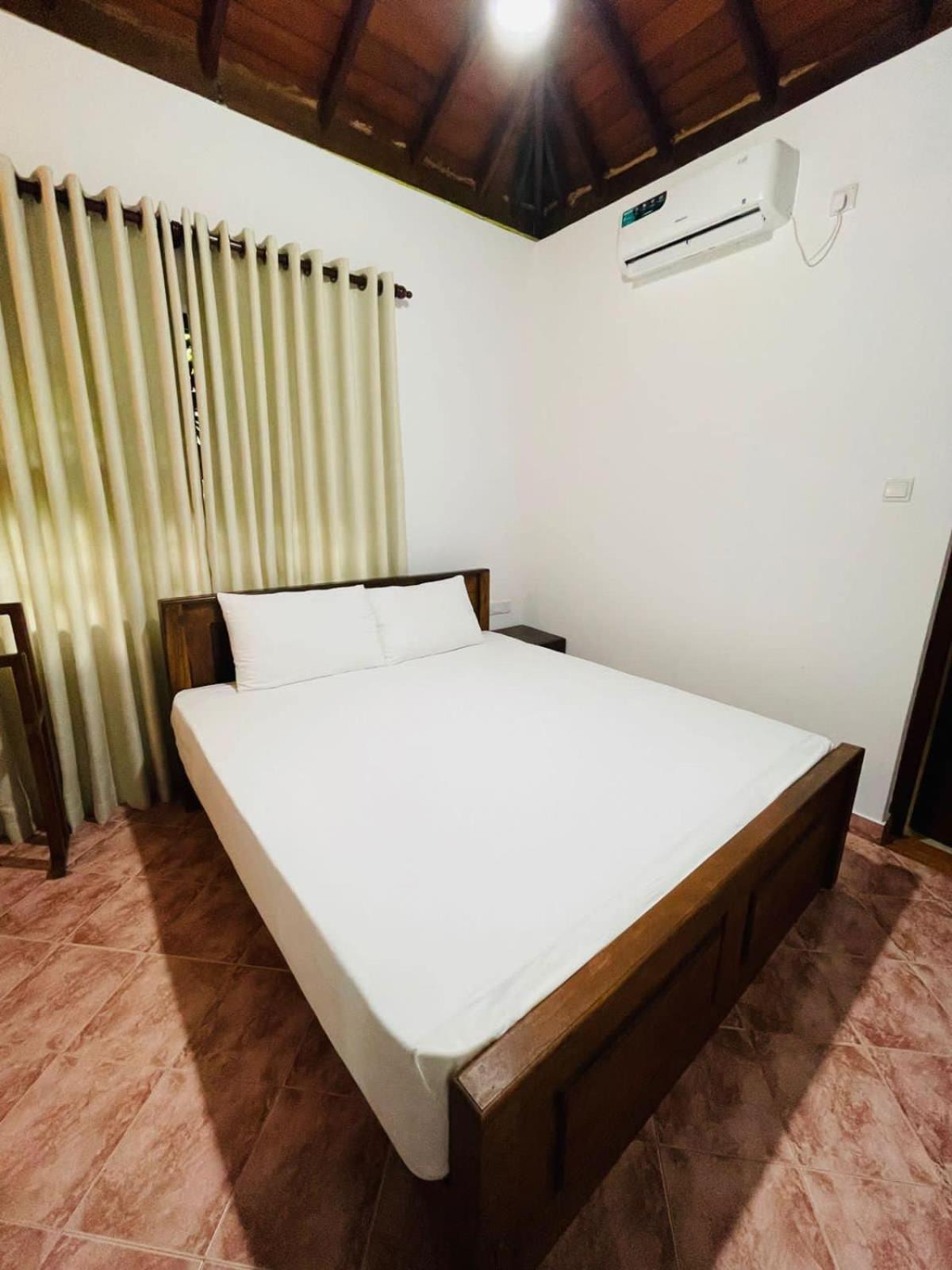Langama Thena - ළඟම තැන Hotel Anuradhapura Ngoại thất bức ảnh